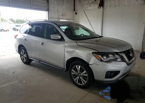2019 Nissan Pathfinder S из США, поврежденный, VIN 5N1DR2MM8KC589666
